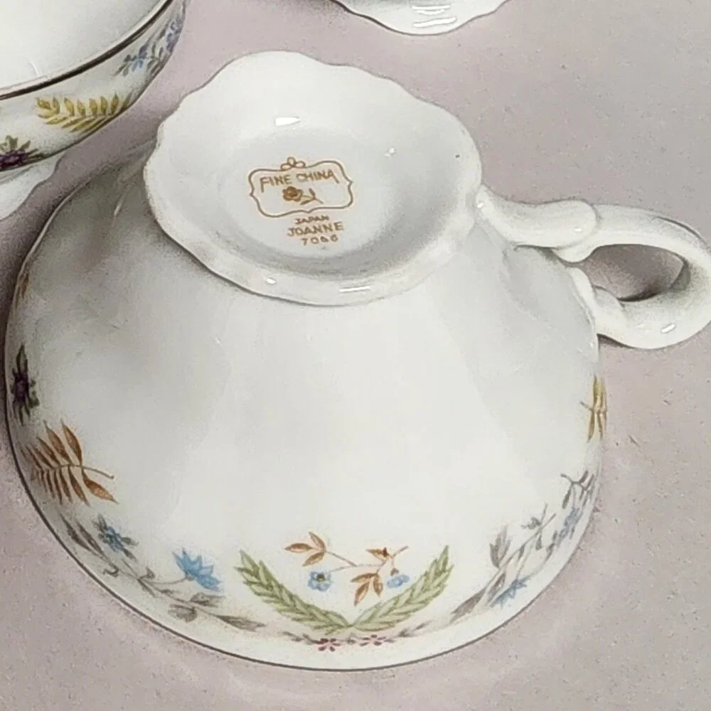 Vintage 1990s Joanne by Fine China of Japan Set of 4 teacups Euc